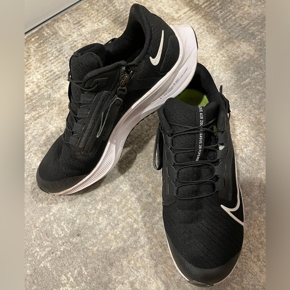 Nike Air Zoom Pegasus 38 Black & White Side Zip Velcro Closure Women’s Size 9 - Picture 2 of 15